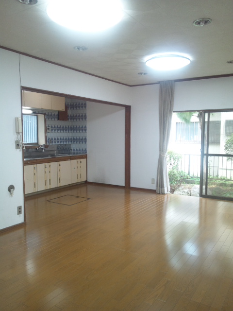 Living and room