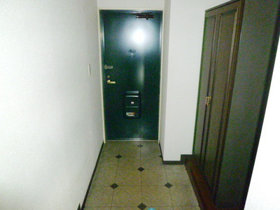 Entrance. Around the entrance