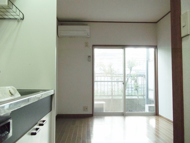 Living and room
