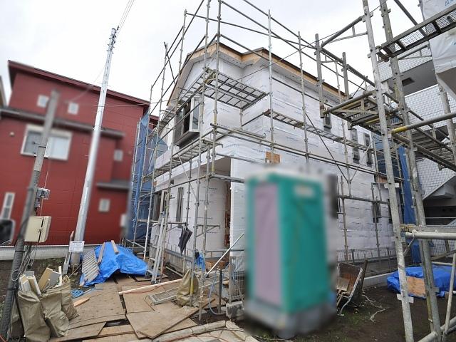 Local appearance photo. C Building Under construction