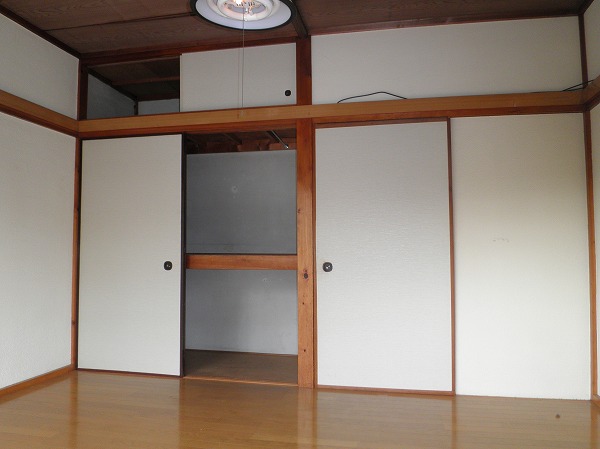 Living and room