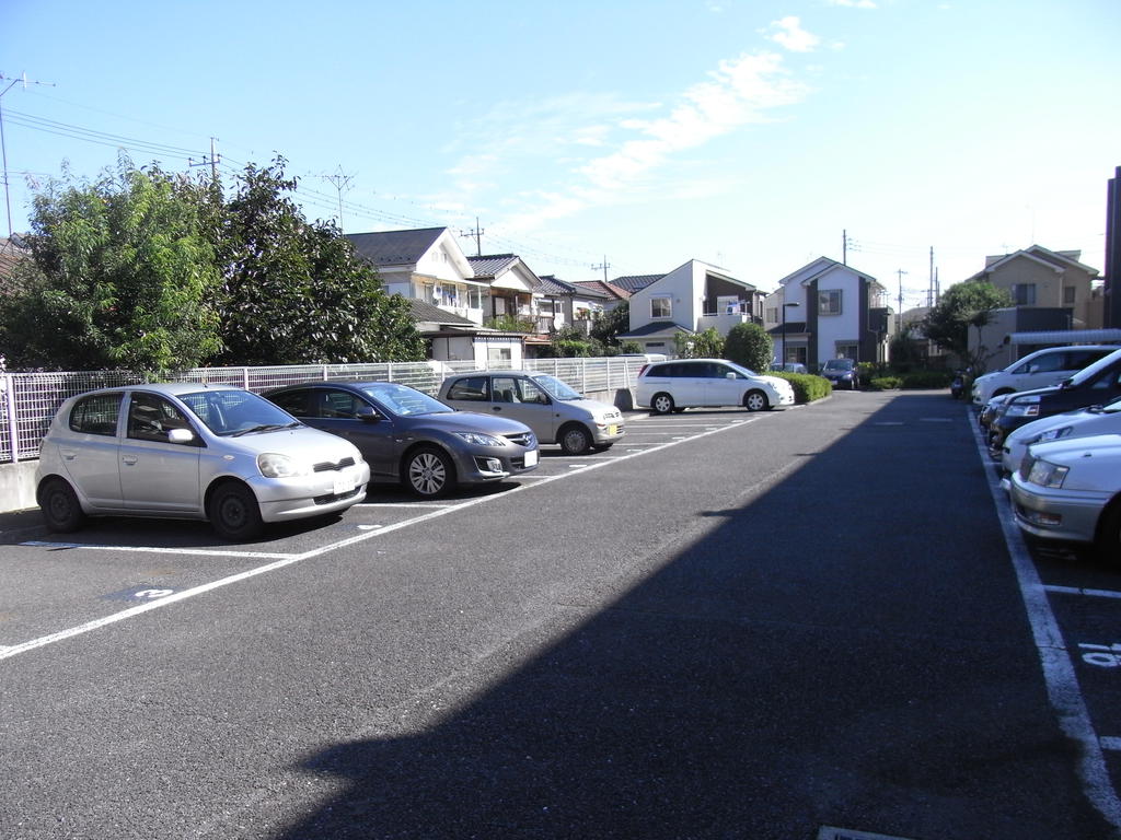 Parking lot