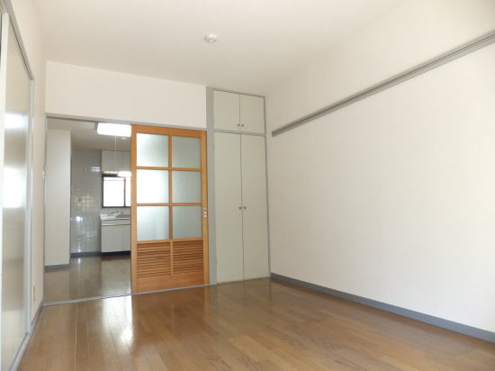 Living and room