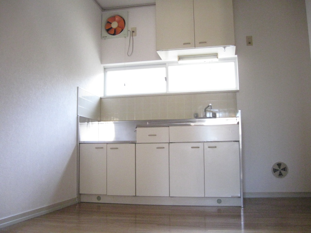 Living and room. 6 Pledge DK will put even such as a table