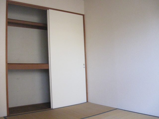 Receipt. Receipt ・ It is a closet of 1 minute between the.