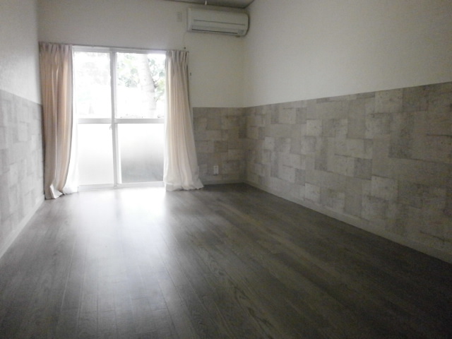 Living and room. Living