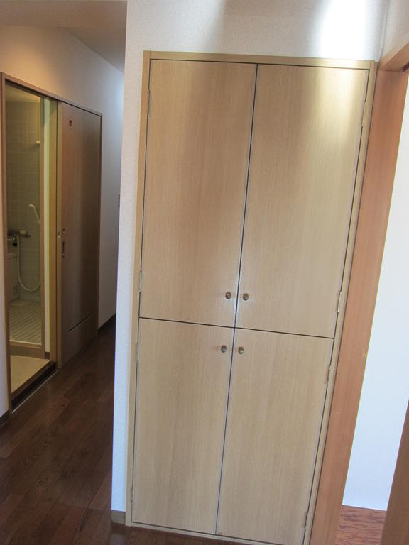 Receipt. Storage of the corridor