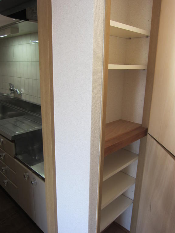 Receipt. Convenient storage of kitchen aside