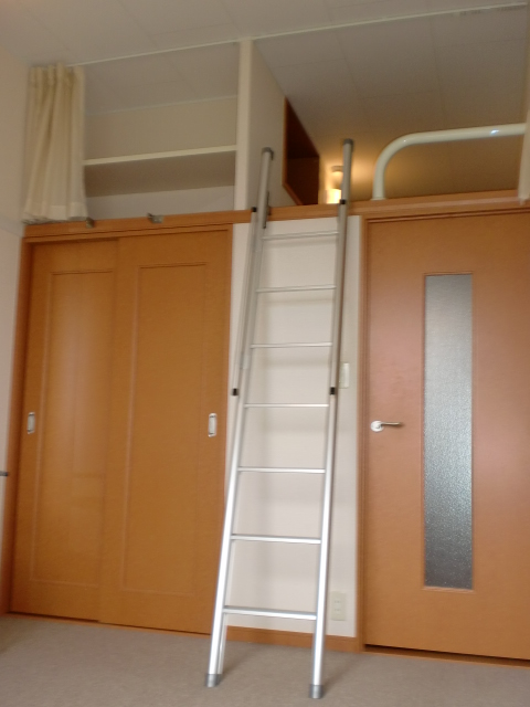Living and room. loft ・ With TV terminals are also in loft