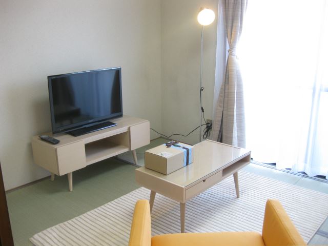 Living and room