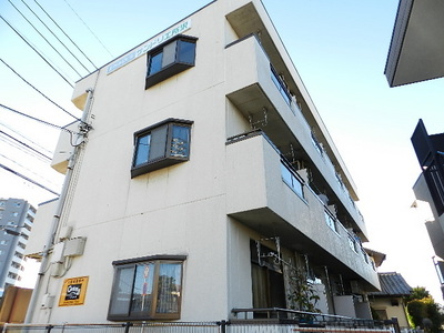 Building appearance. Appearance than veranda side