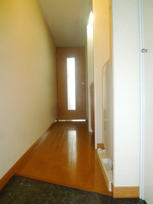 Entrance. Entrance!