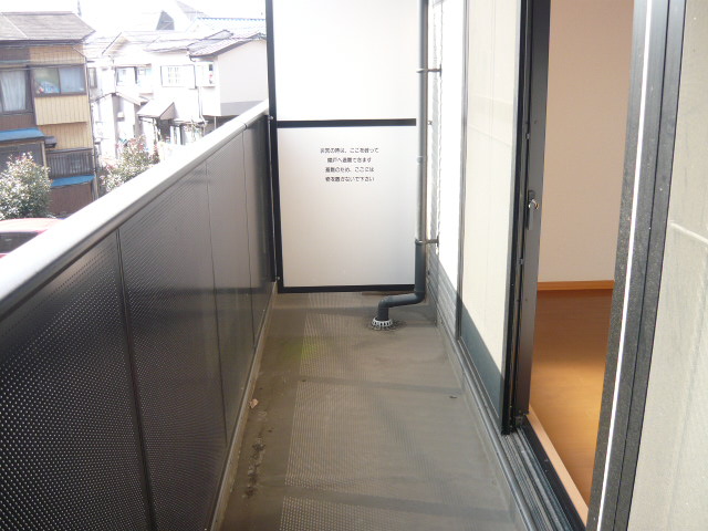 Balcony. top floor, Day ・ Ventilation is good