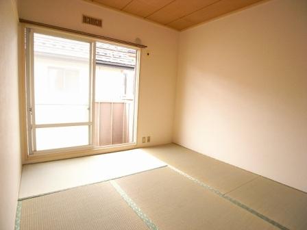 Other room space. Bright veranda face the room.