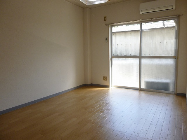 Other room space