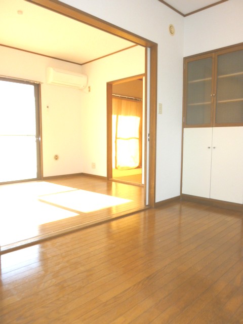 Living and room