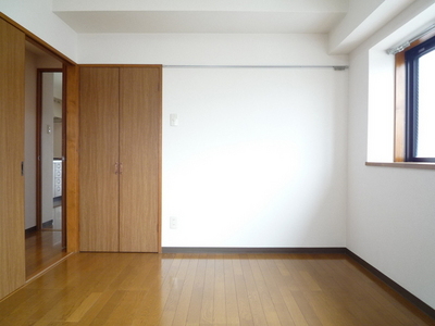 Other room space. Western style room
