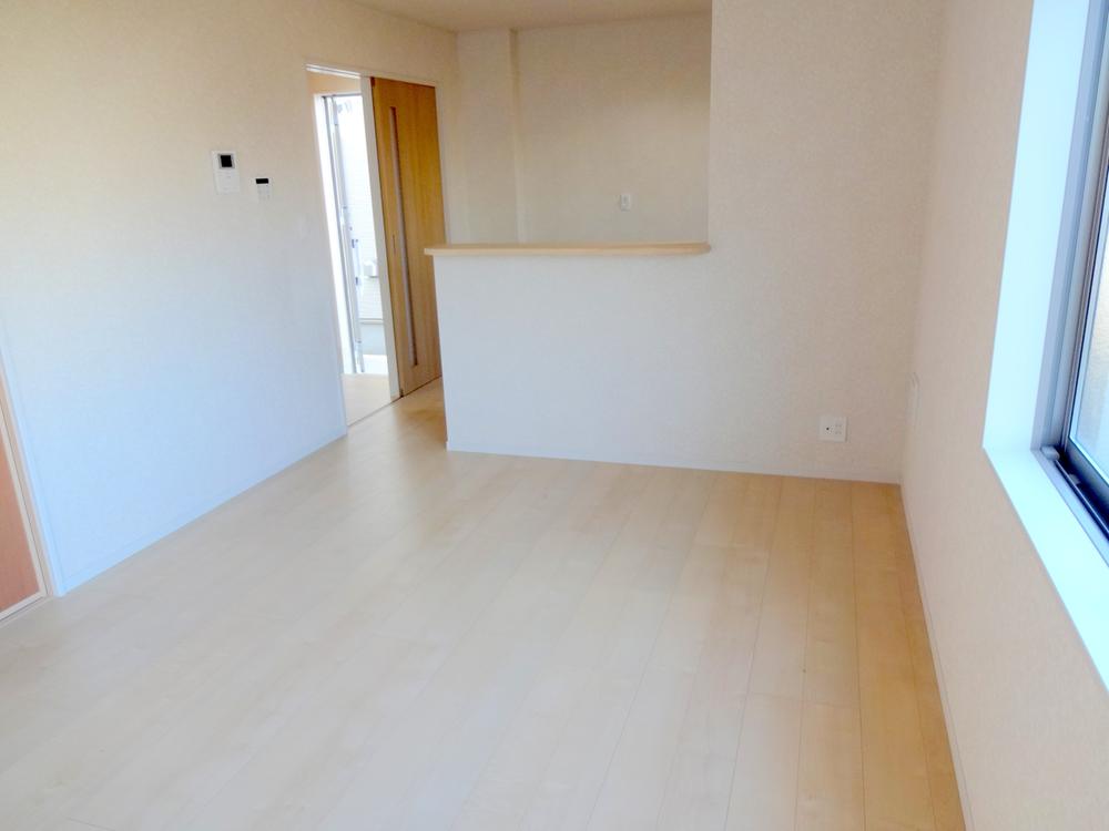 Living. Indoor (12 May 2013) Shooting