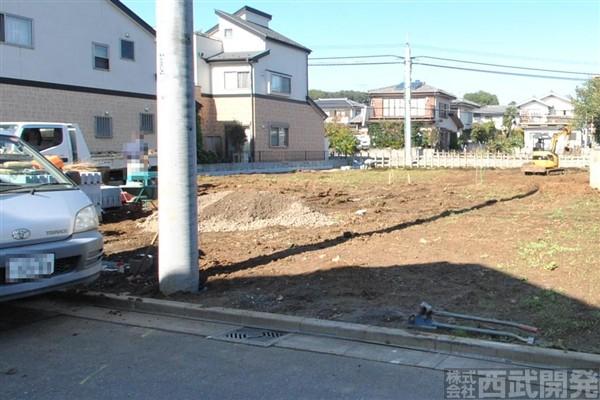 Local photos, including front road