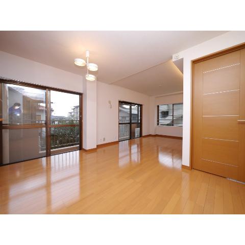 Living and room