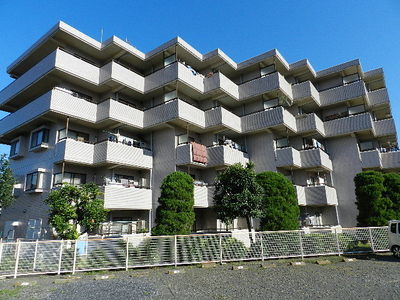 Building appearance. It is the appearance of a profound feeling!