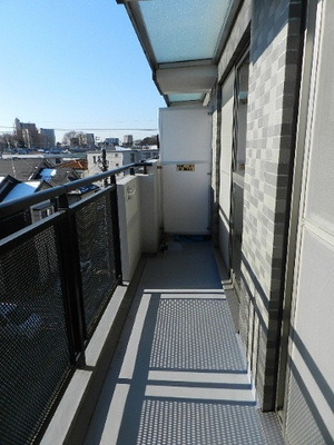 Balcony. Spacious balcony