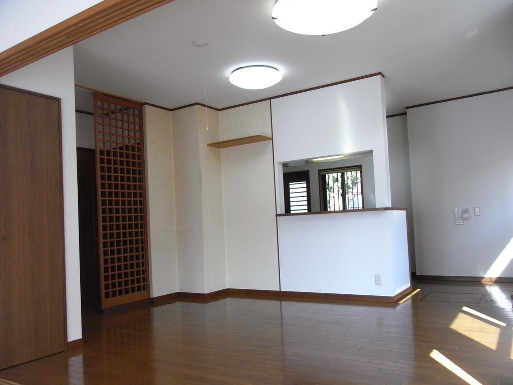 Living and room. Large living room