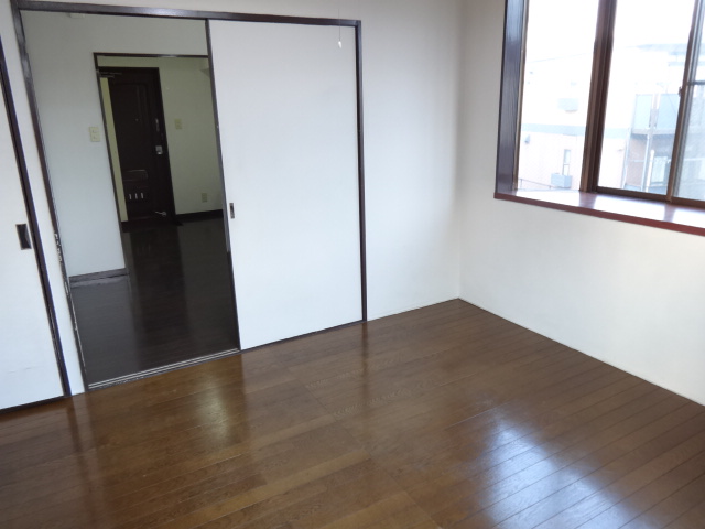 Other room space