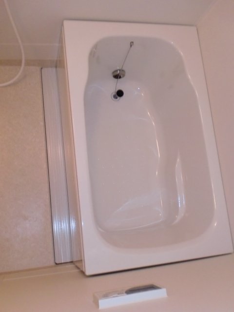 Bath. Remote control add cooking bus