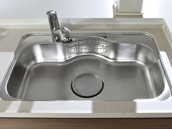 Kitchen.  [Quiet wide sink] Adopt a sink of the whole washable wide sizes, such as a frying pan or large wok. It is low-noise specifications that further suppress the sound of water wings.