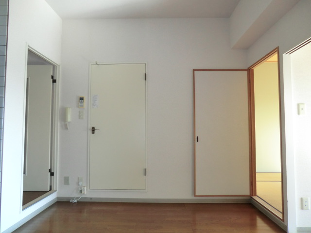 Living and room