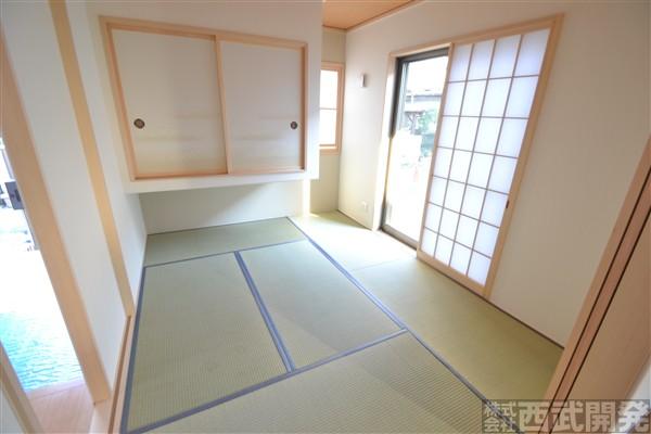 Non-living room. Calm appearance of the Japanese-style room