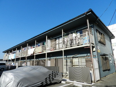 Parking lot