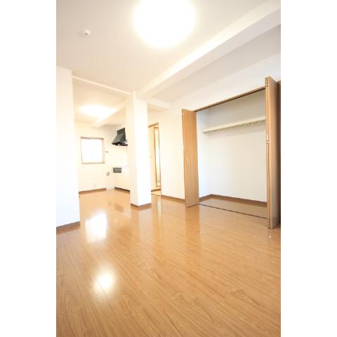 Living and room