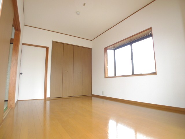 Living and room. Corner room