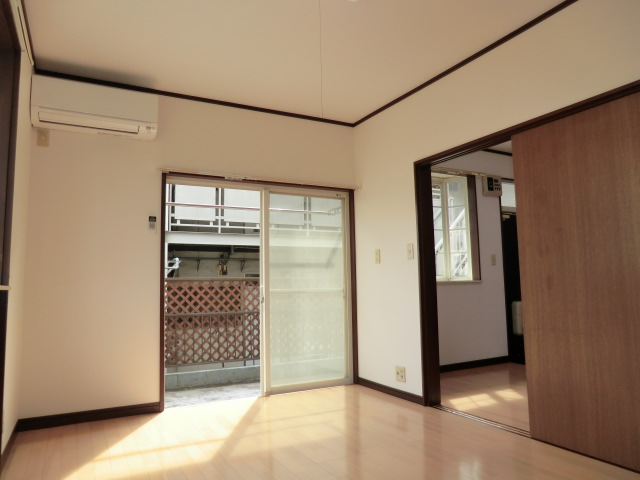 Living and room