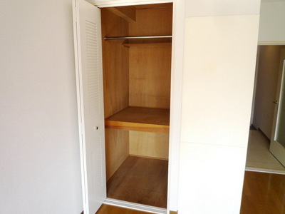 Receipt. Storage space plenty