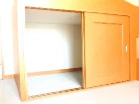 Living and room. Storage under the bed