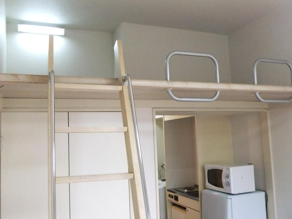 Other room space. With loft