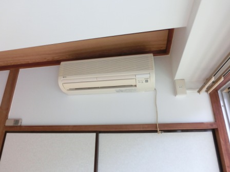 Other Equipment. Japanese-style air-conditioned 1 groups