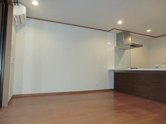 Living and room