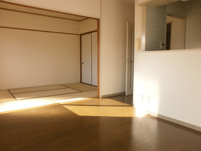 Living and room. Living