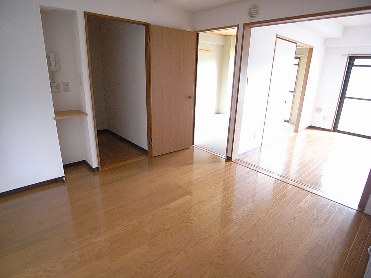 Living and room