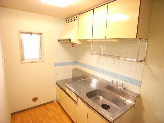 Kitchen. Convenient small window with bright kitchen space also to ventilation