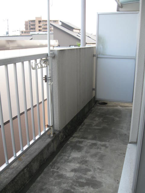Balcony. East-facing veranda. The top floor per day good