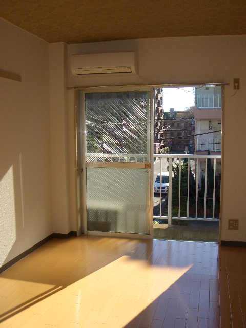 Living and room