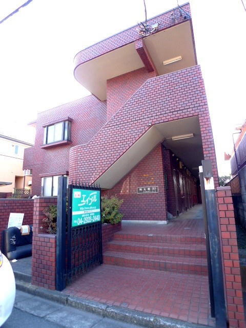 Building appearance. appearance
