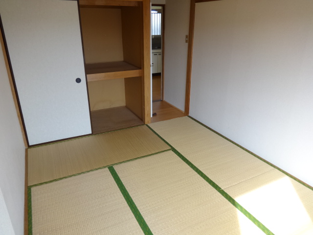 Other room space