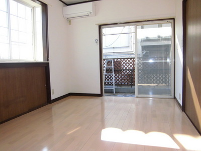 Living and room
