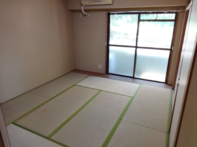 Other room space